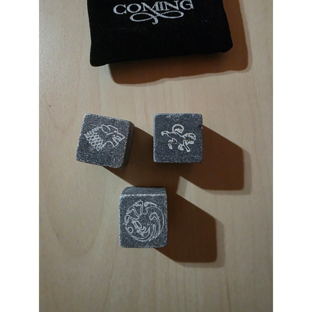 Owlcrate Game of thrones winter is coming drink‎ / whiskey stones